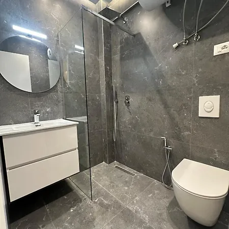 New Comfort Tirana