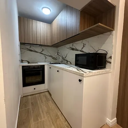 New Comfort Appartement Tirana