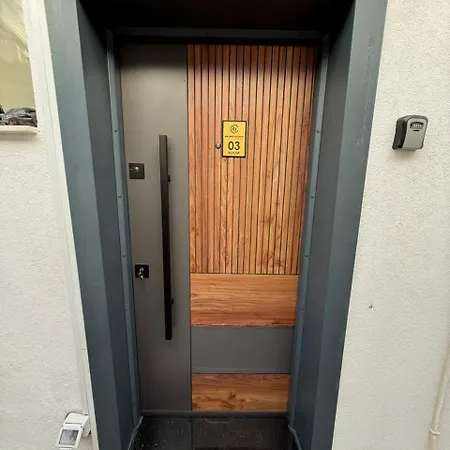 New Comfort * Tirana